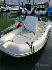 Gommone Capelli Tempest - Yamaha F40GETL