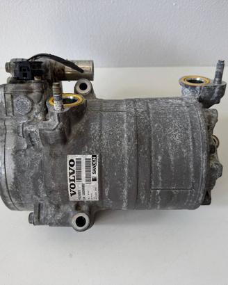 Compressore dell'aria condizionata Volvo XC60 2.0 