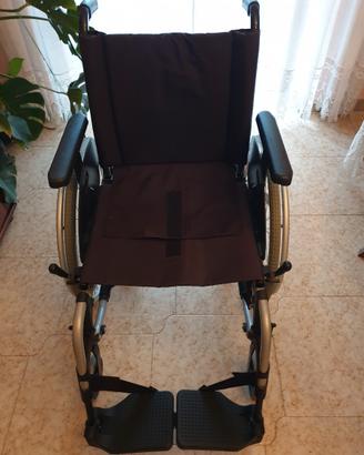 Carrozzina leggera Ottobock Start M1