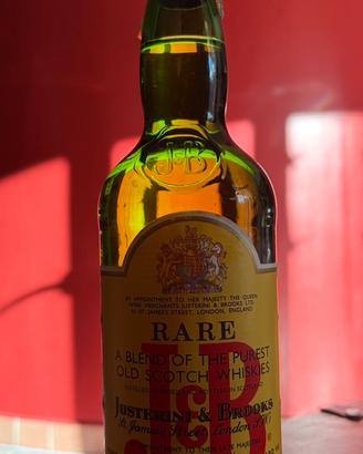 J&B Rare Scotch Whisky