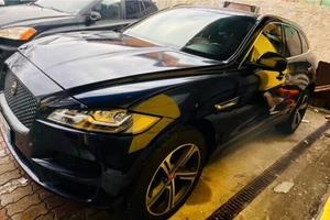 Jaguar F-Pace 2.0 D 240 CV AWD aut. Portfolio