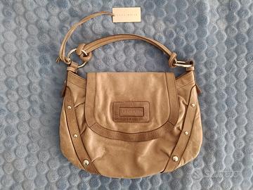 Borsa Coccinelle in pelle marrone chiara