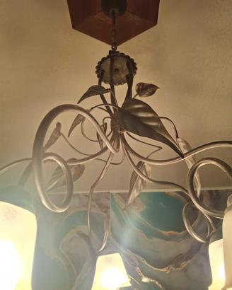 Lampadario in ferro battuto nero 