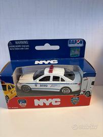 Modellino auto poliza New York