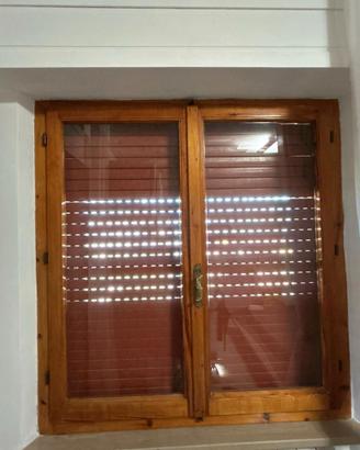 finestre e finestroni in legno