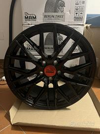 Kit Cerchi 18'' MAM