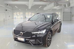 VOLVO XC60 B4 D AUTOMATICO PLUS DARK SUV