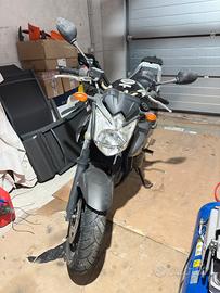 Yamaha xj6 600