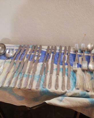 Servizio posate 12 persone Gottinghen acciaio inox