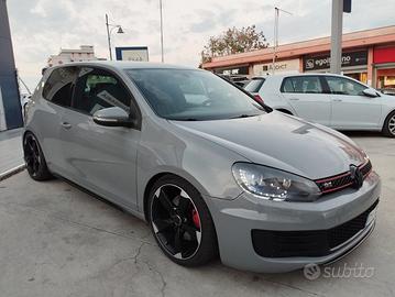 Volkswagen Golf GTI Golf 2.0 TSI 3p. GTI