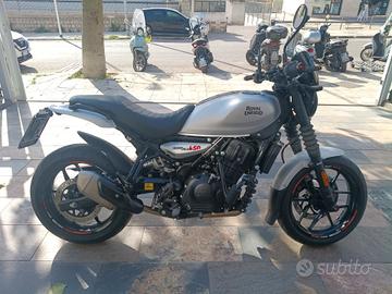 Royal Enfield Guerrilla 450