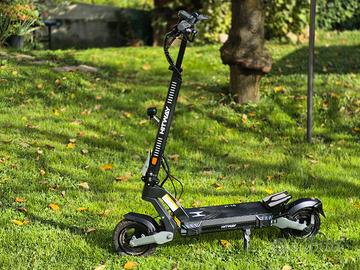 monopattino elettrico hitway H10 COME NUOVO!!
