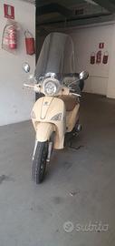 Scooter Liberty 150