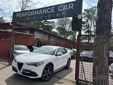 Alfa Romeo Stelvio 2.2 Turbodiesel 210 CV AT8 Q4 V