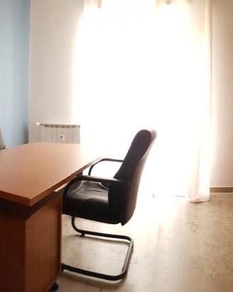 scrivania e libreria Zalf color ciliegio