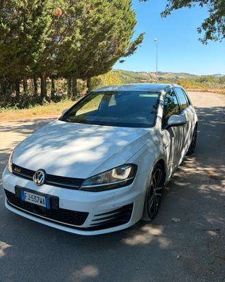 Golf 7 gtd 2.0 184 cv
