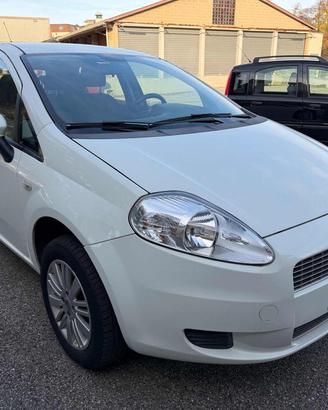 FIAT Grande Punto 1.4 5 porte Dynamic Natural Po