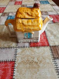 Teiera Casetta Vintage Cottage Ware Da Restauro