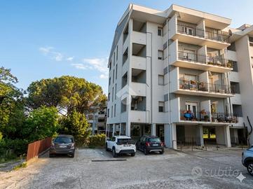 3 LOCALI A ROMA