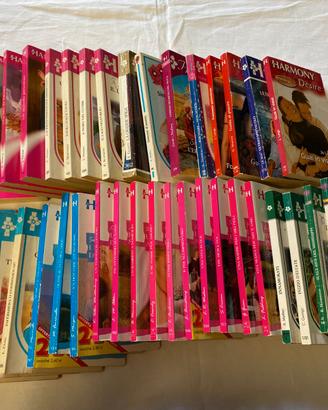 ROMANZI HARMONY 38 volumi