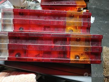 Fanali  posteriori + prdale