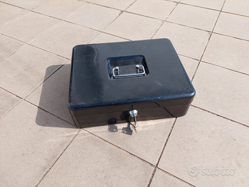 Cassetta di sicurezza o cassaforte