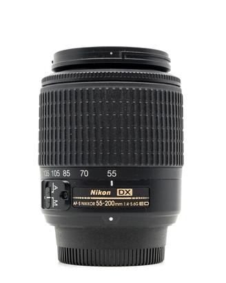 Il Nikon AF-S DX NIKKOR 55-200mm f/4-5.6G ED VR II