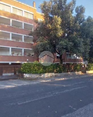 4 LOCALI A FROSINONE