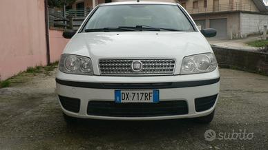 fiat punto a metano