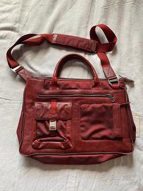 Borsa Piquadro grande con tasche