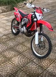 Honda cre 250 2 tempi targata 2004