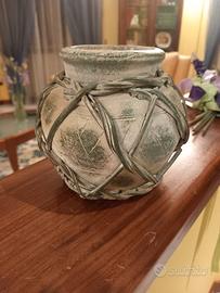 Vaso decorativo in  terracotta dim. 12 x 12 cm.