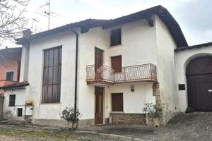 CASA DI CORTE A TRESCORE BALNEARIO