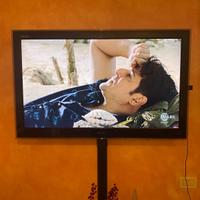 TV LCD da parete 