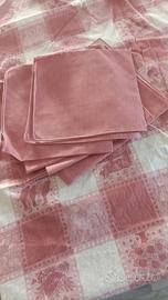 tovaglia quadrata e 8 tovaglioli