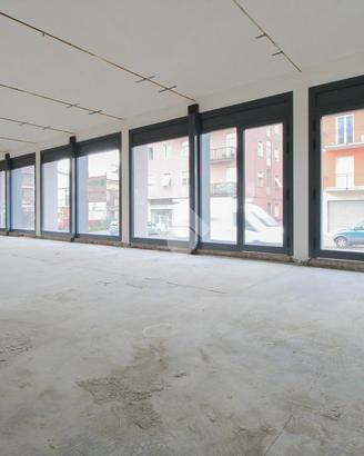 NEGOZIO A PONTERANICA