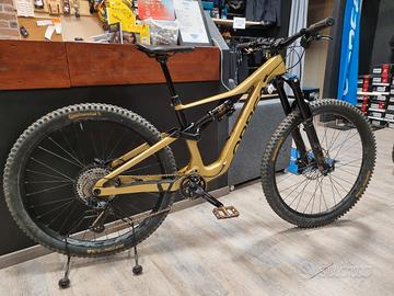 Orbea Rallon M20 del 2024