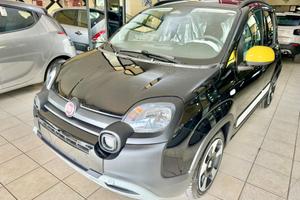 Fiat Panda 1.0 Hybrid Pandina CROSS