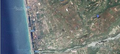 Privato terreno non edificabile mq 40000