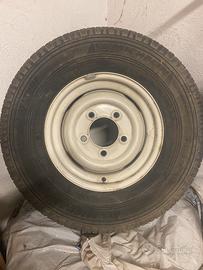 Cerchi in ferro bianchi Defender