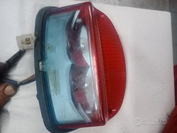 FANALINO COMPLETO POSTERIORE HONDA HORNET 600