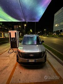 Ford tourneo