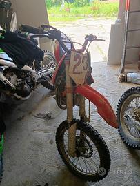 Pit bike