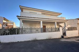 Casa singola con vista montagna