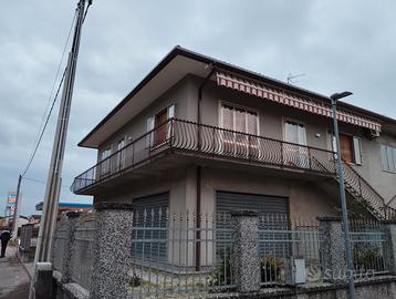 Appartamento ad Arre