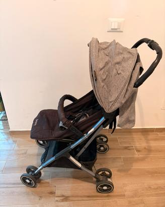 Passeggino leggero richiudibile