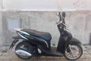 Honda sh mode 125 nero mat