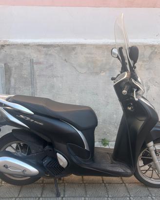 Honda sh mode 125 nero mat