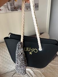 Borsa nera doppi manici con foulard Liu Jo