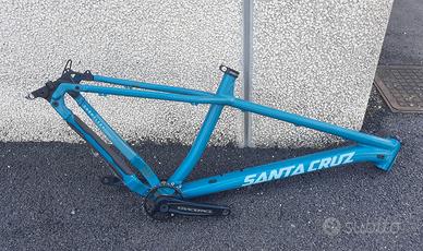 Santa Cruz Chameleon